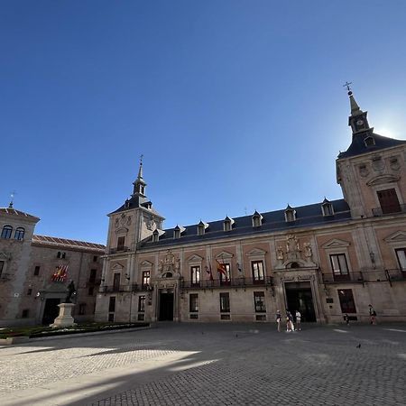 Dplace To Be - Amazing Apartments In Historic Center Madrid Esterno foto