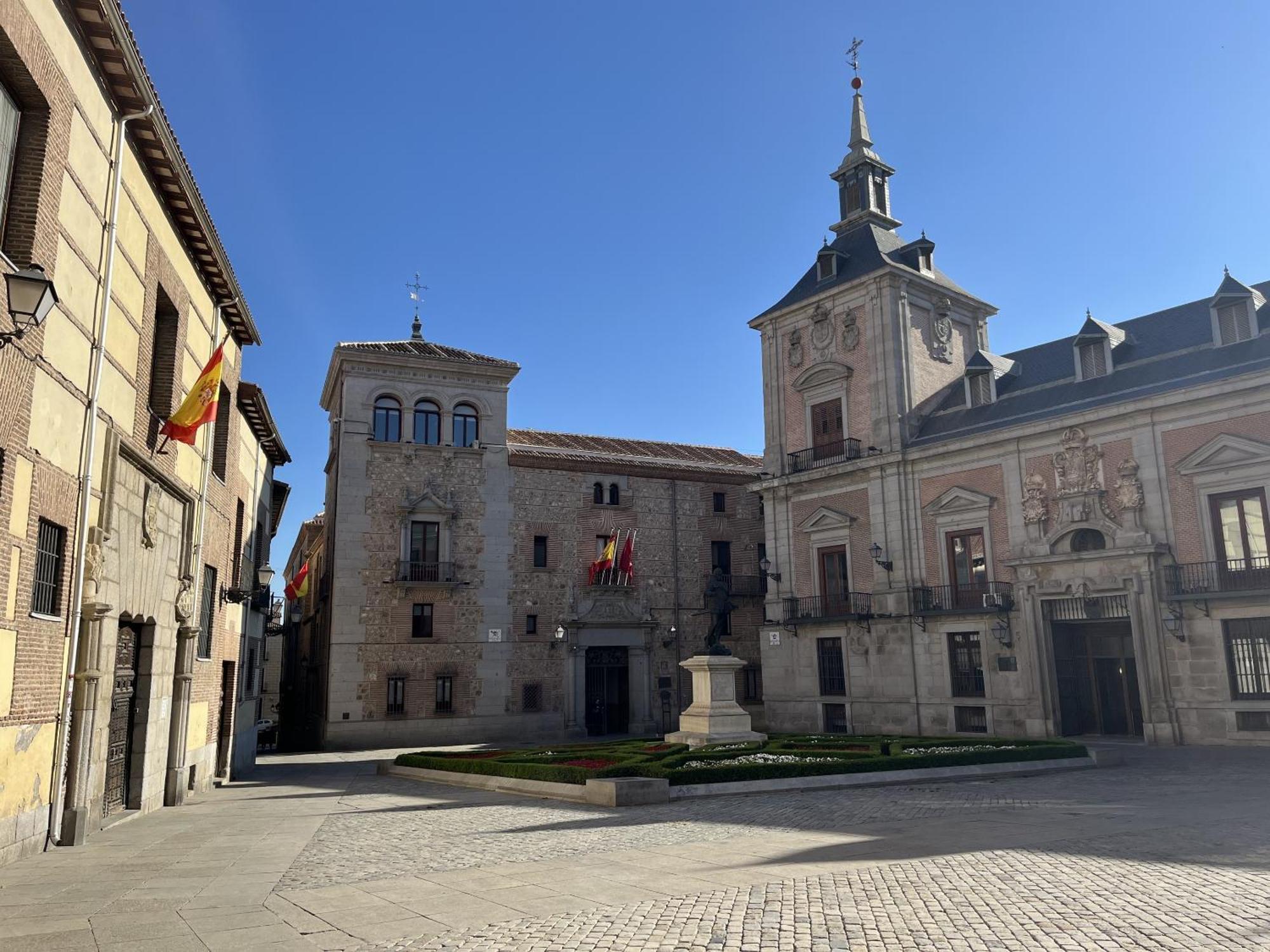 Dplace To Be - Amazing Apartments In Historic Center Madrid Esterno foto